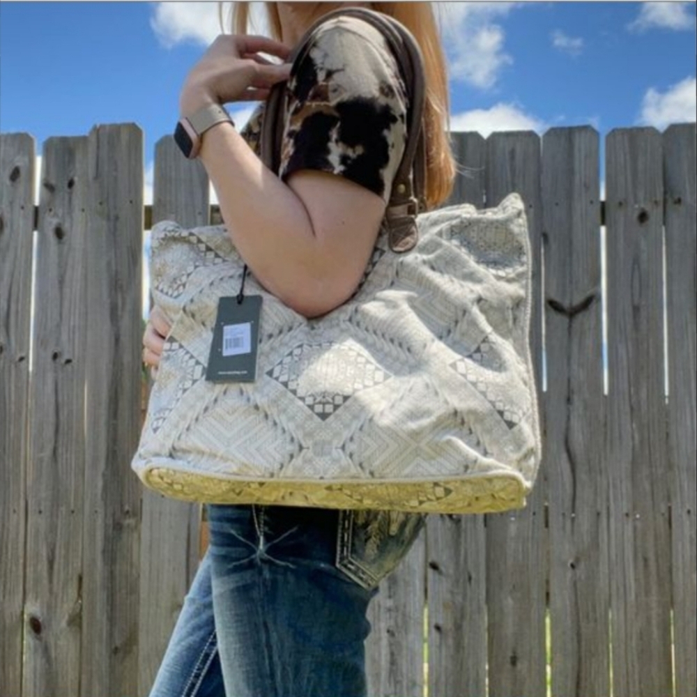 Myra Artisan Canvas Tote Bag - Picture 2 of 11